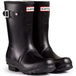 Hunter Women's Original Short Rain Boots In Black 7 Hunter Women's Original Short Rain Boots In Black -Getoutside Shoes 1 9 19 hunter original short wellington boots black 1 1100x