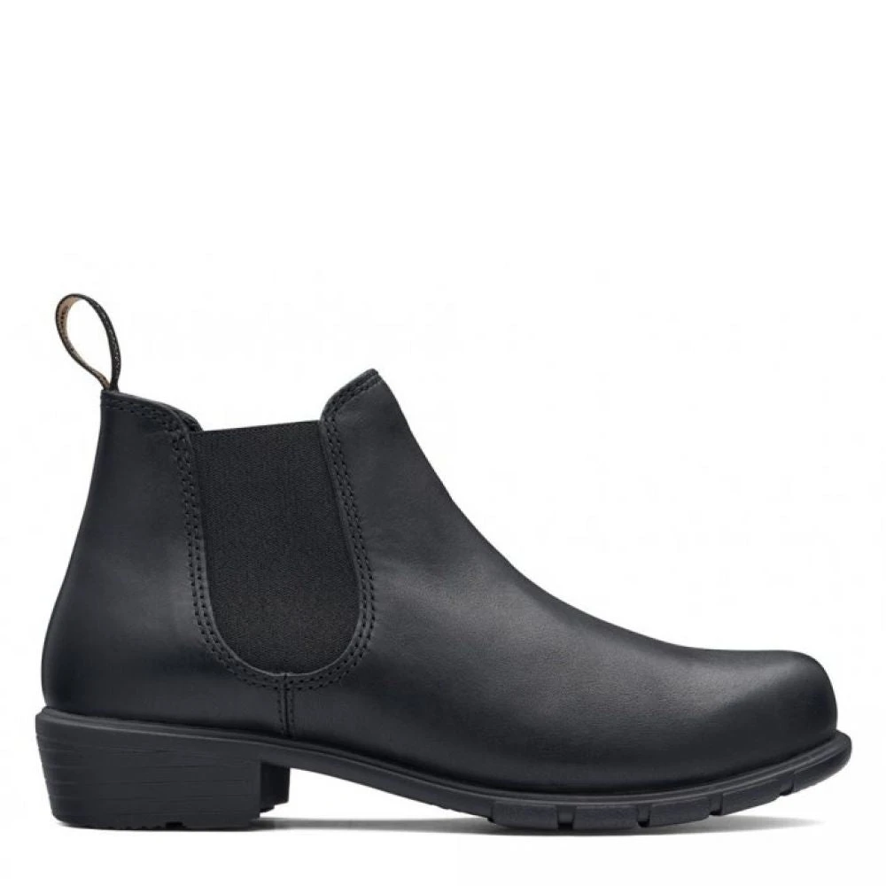 Blundstone Women's Series Low Heel 2068 In Black 2 Blundstone Women's Series Low Heel 2068 In Black - Image 2