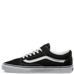 Vans Old Skool In Black/White -Getoutside Shoes c c 2 1100x