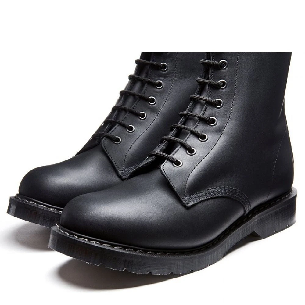 Solovair 8 Eye Derby Boot In Black Greasy 3 Solovair 8 Eye Derby Boot In Black Greasy - Image 3